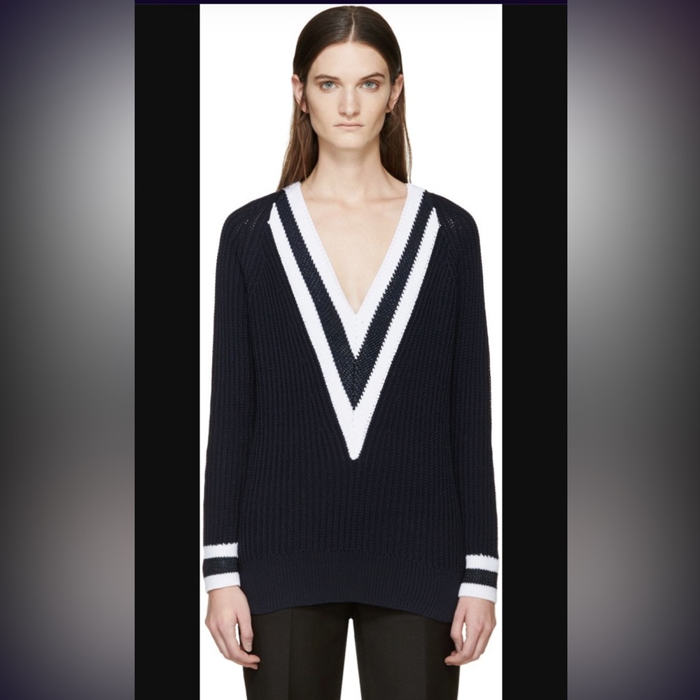 Like New Rag & Bone V Neck Sweater
